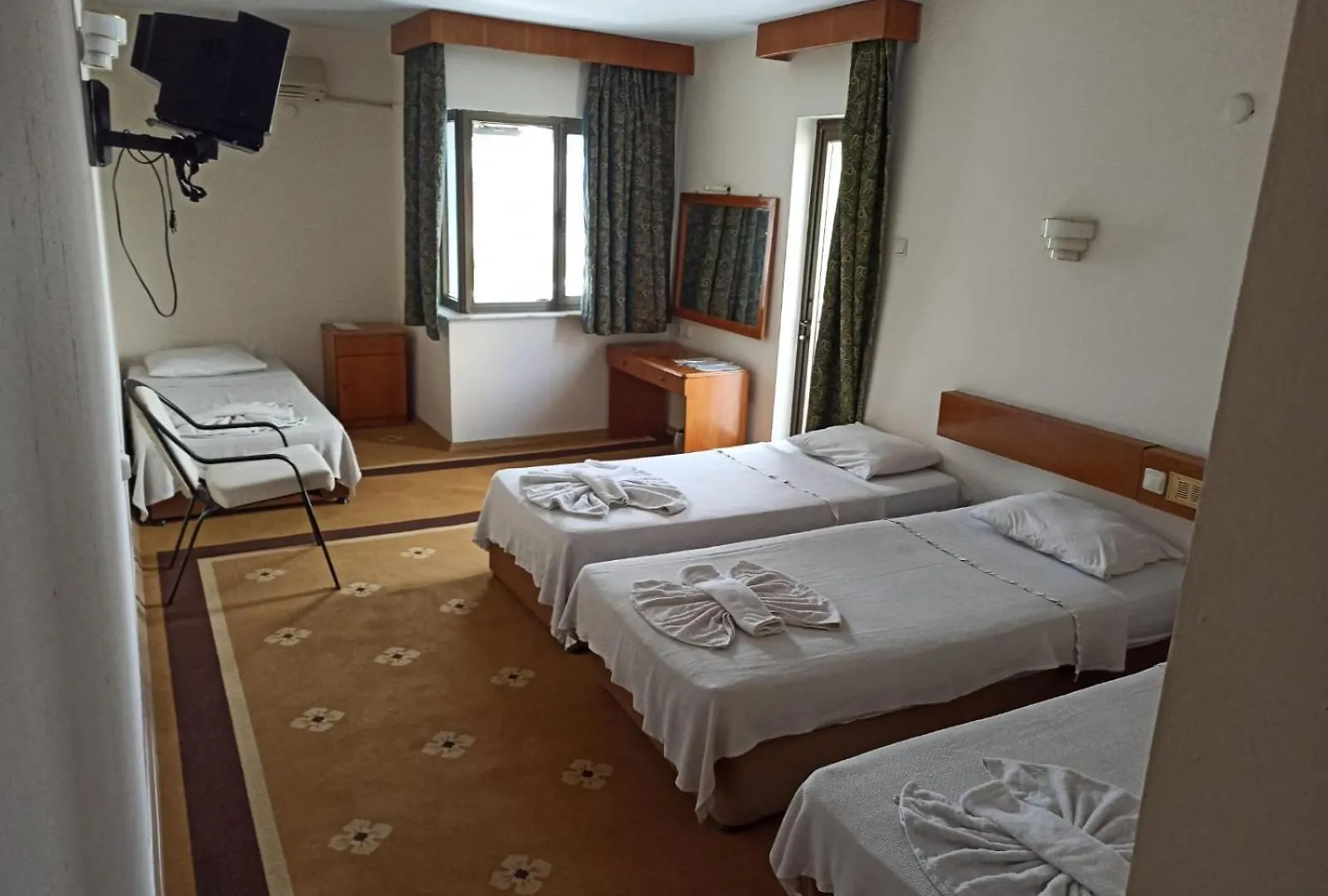 Dias Hotel Кушадасы